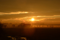 2021_12_Zapad_slunce_s_mlhou15